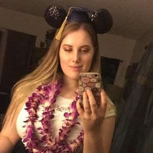 Meet your Posher, Isabelle